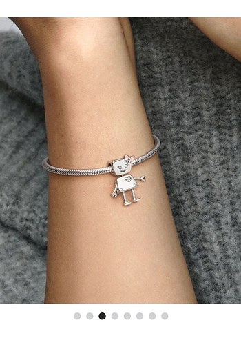PANDORA BELLA BOT CHARM - Görsel 2
