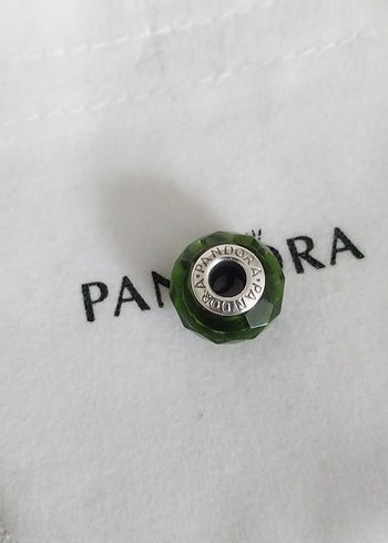 ÇOK YÖNLÜ YEŞİL RENKLİ CAM MURANO CHARM - Görsel 5