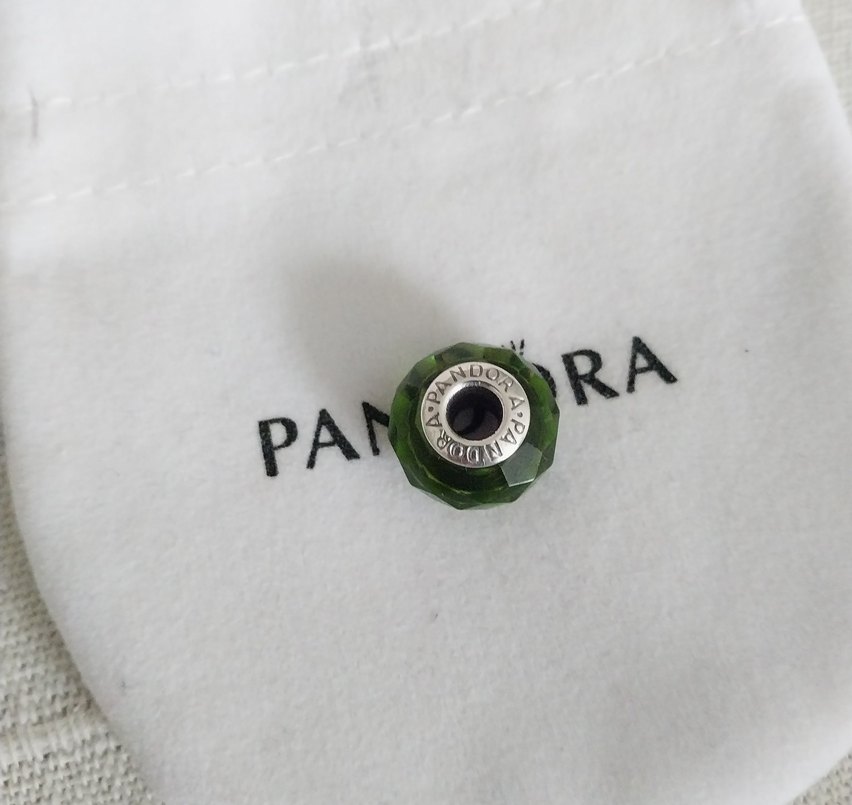 ÇOK YÖNLÜ YEŞİL RENKLİ CAM MURANO CHARM - Görsel 5