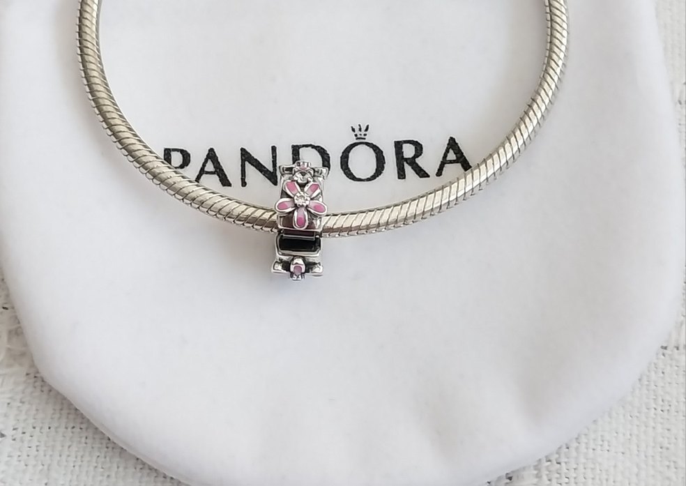 PEMBE ÇİÇEK KLİPS CHARM - Görsel 4