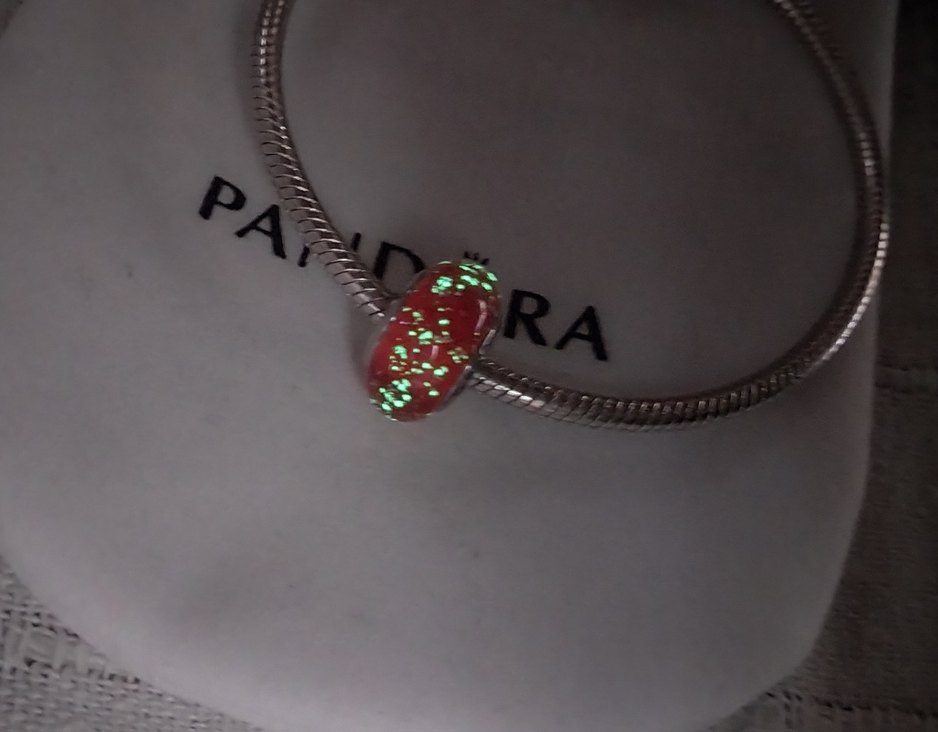 KARANLIKTA PARLAYAN MURANO CHARM - Görsel 3