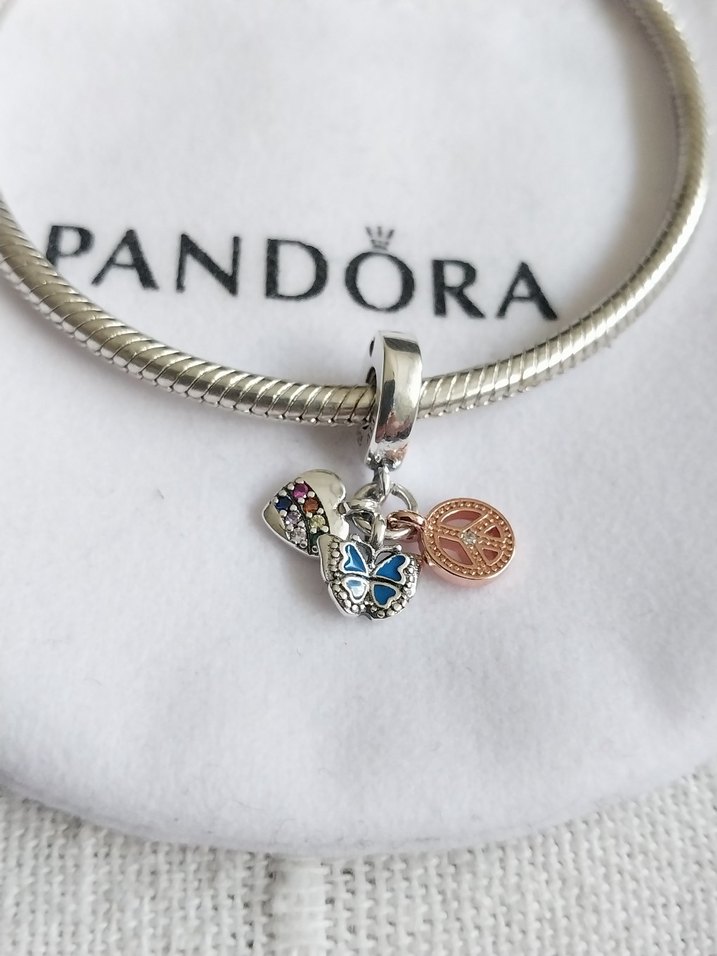 İki Renkli Gökkuşağı Kalp, Kelebek ve Barış Charm - Görsel 2