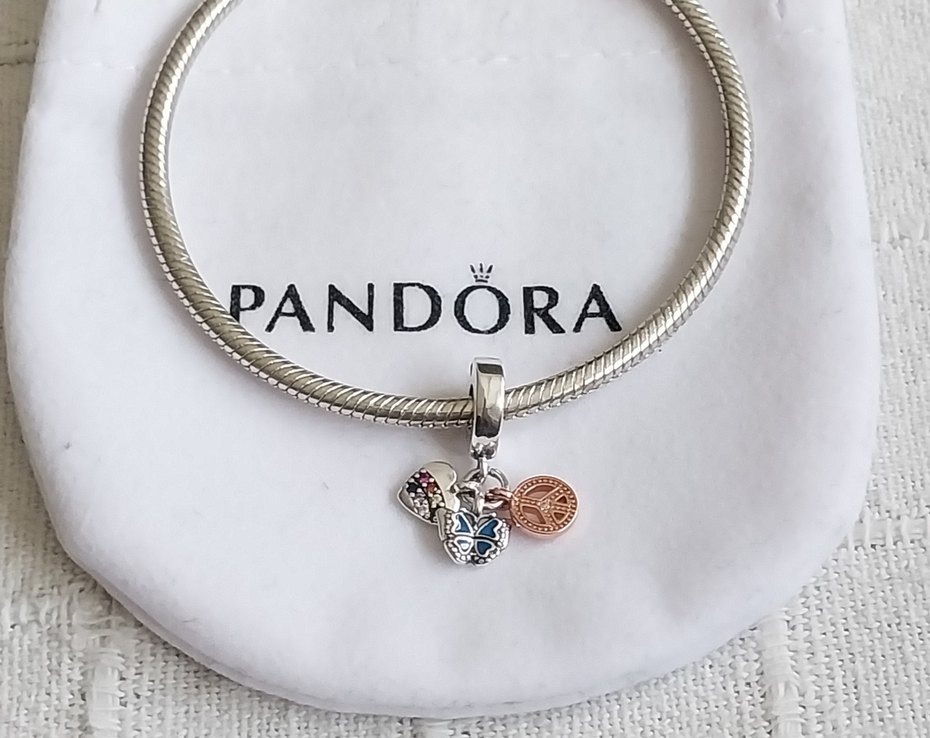 İki Renkli Gökkuşağı Kalp, Kelebek ve Barış Charm - Görsel 4