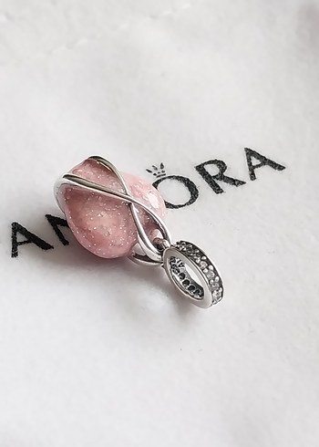 ANNE IŞILTILI KALP SALLANTILI CHARM - Görsel 4