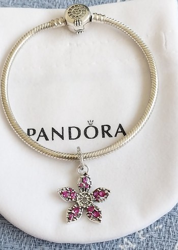 STRANGER THİNGS DEMOGORGON BÜYÜK SALLANTILI CHARM - Görsel 4