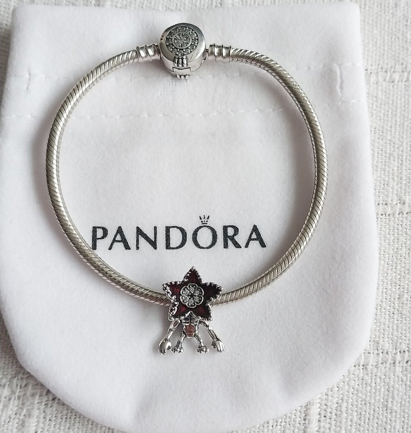 STRANGER THİNGS HAREKETLİ DEMOGORGON CHARM - Görsel 5