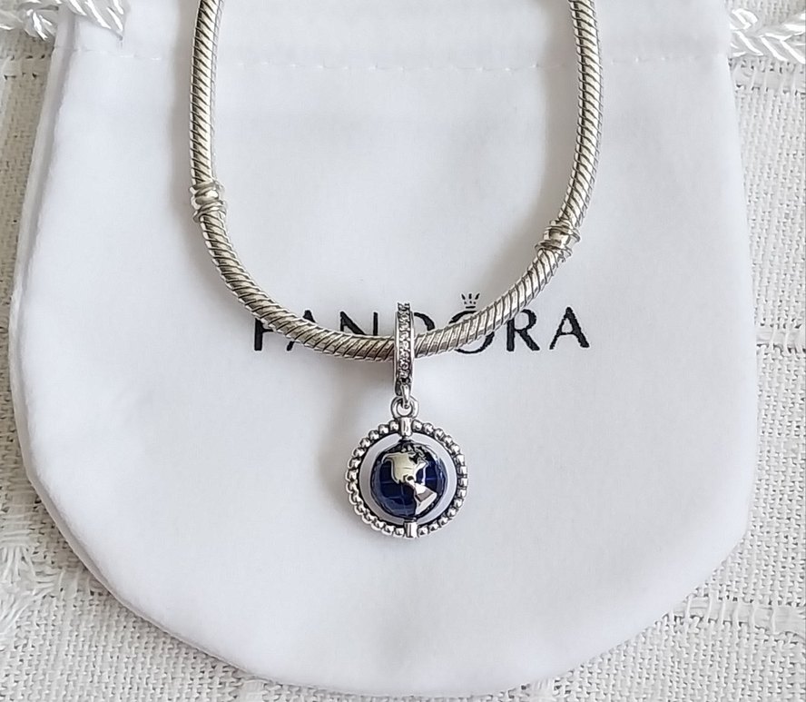 DÖNEN DÜNYA SALLANTILI CHARM - Görsel 2