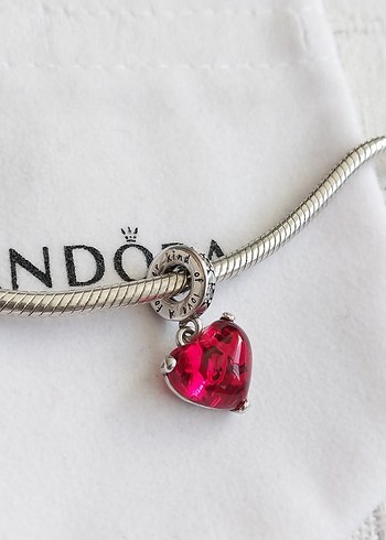 DİSNEY MİCKEY & MİNNİE MOUSE ÖPÜCÜK SALLANTILI CHARM - Görsel 2