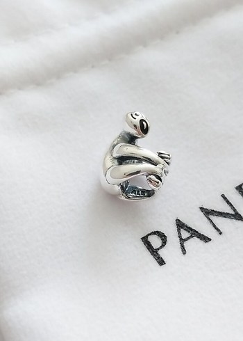 Beden Pandora Sallanan Tembel Hayvan Charm