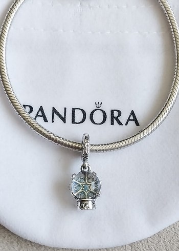 Pandora KAR TANELİ KAR KÜRESİ SALLANTILI CHARM
