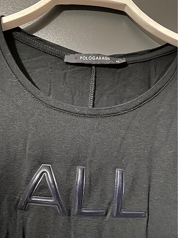 m Beden Siyah kabartmalı Tshirt
