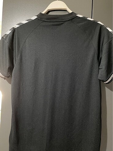 s Beden siyah Renk Hummel Tshirt