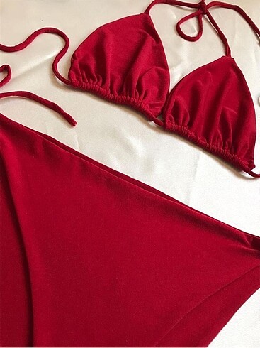 34 Beden Kırmızı Bikini