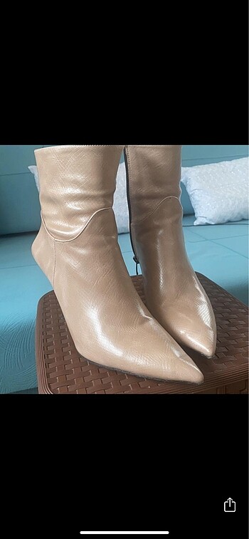 Zara Nişantaşı Shoes topuklu bot