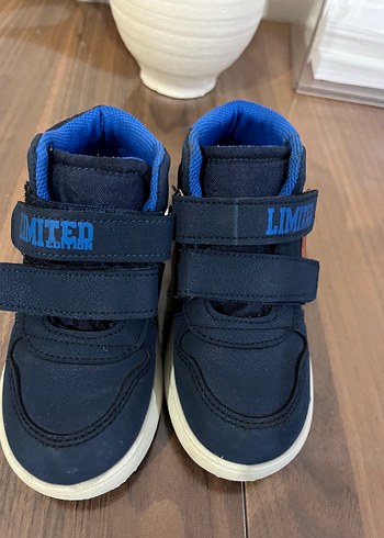 LC Waikiki Erkek Çocuk Lacivert Spor Ayakkabı