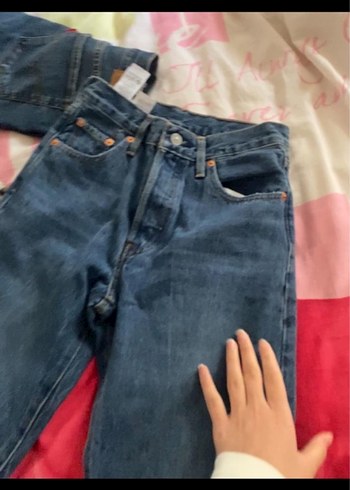 Levis Orijinal Levis 501