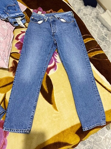Orijinal levis 501