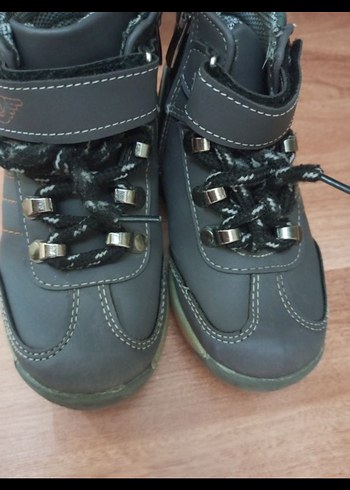 erkek çocuk bot - Görsel 5