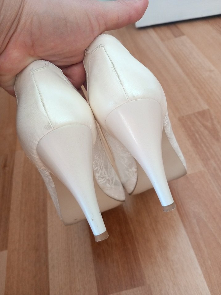 Beyaz Dantel Detaylı Yüksek Topuklu Kadın Abiye Ayakkabı - Görsel 5