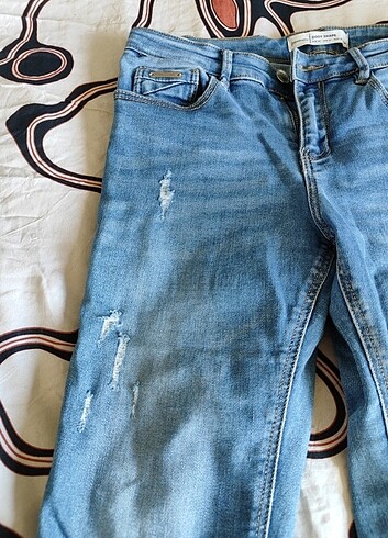 36 Beden Stradivarius