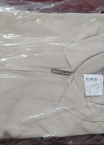 ERKEK TİŞÖRT BUYUK BEDEN SIFIR AÇILMAMIŞ ETİKETLİ YENİ 