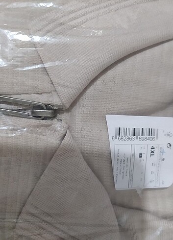 Defacto ERKEK TİŞÖRT BUYUK BEDEN SIFIR AÇILMAMIŞ ETİKETLİ YENİ