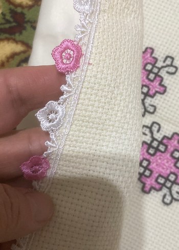 Elde İşlenmiş Pembe Nakışlı seccade - Görsel 3