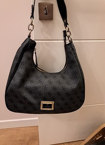 Guess Guess Çanta .Orjinal..