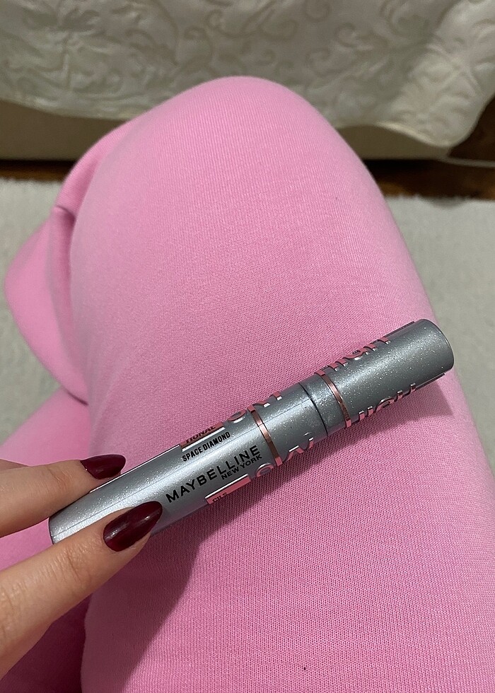 Sky high ışıltılı maskara - Görsel 2