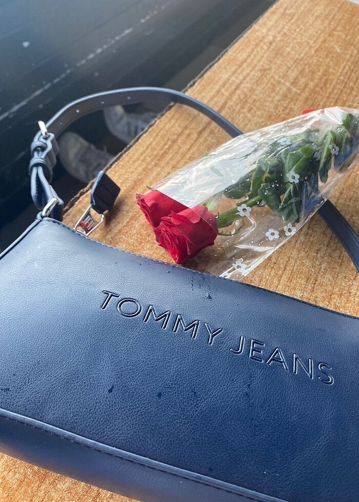 Tommy hilfiger çanta - Görsel 3