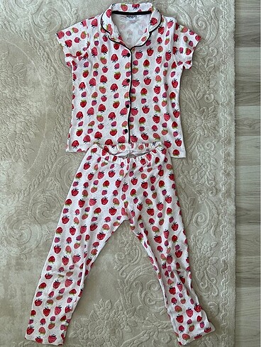 Pijama Takımı