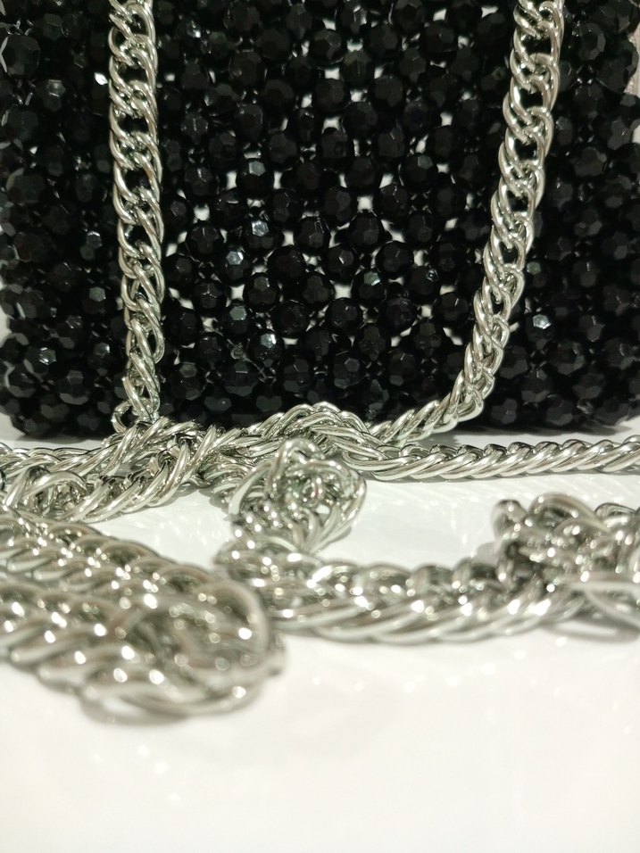 Siyah Boncuk İşlemeli Zincirli Kadın Çanta - Görsel 4