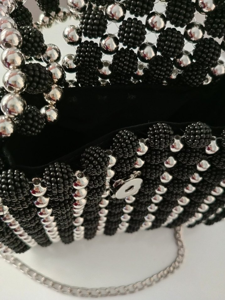 Boncuk İşlemeli Siyah Örgü Kadın Çanta - Görsel 3