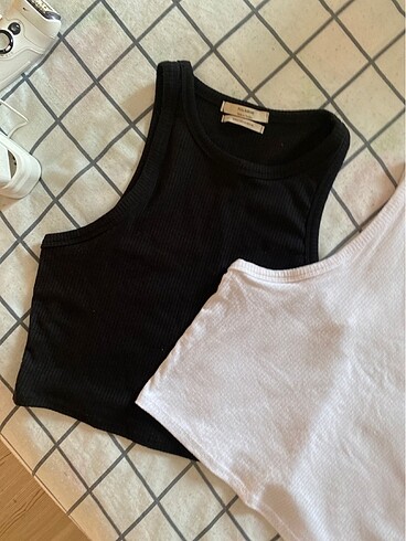 m Beden siyah Renk Pull and bear halter yaka atlet
