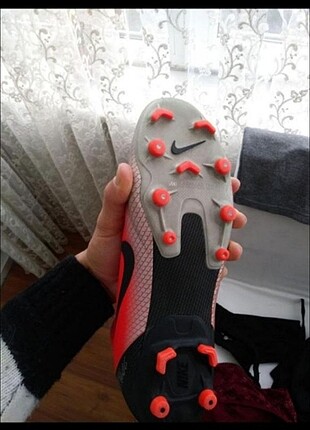 37 Beden kırmızı Renk Nike mercurial superfly 360 