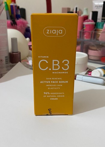 Ziaja Vitamin C.B3 Yenileyici Yüz Serumu sıfır