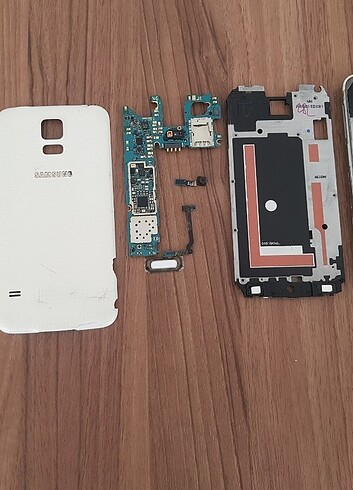 Samsung Galaxy S5 parçaları 