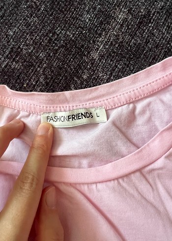 Pembe Renkli Kısa Kollu, Baskılı - Görsel 2