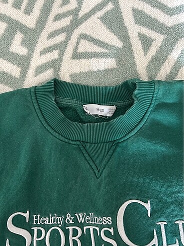 s Beden Mango swetshirt