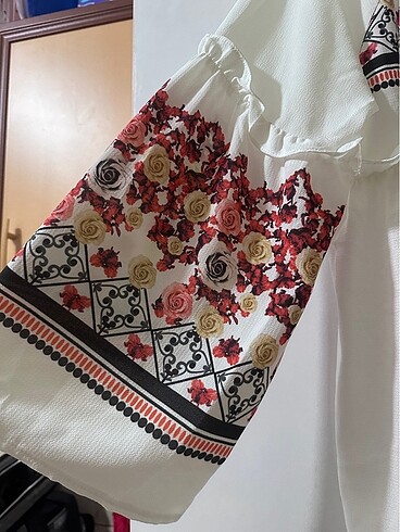 42 Beden beyaz Renk şifon salaş tunik
