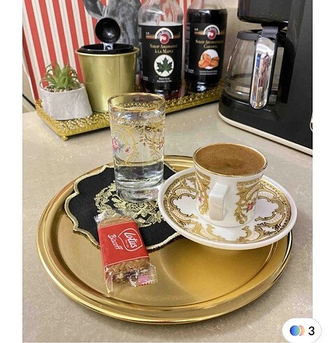 Gold sunum tepsisi