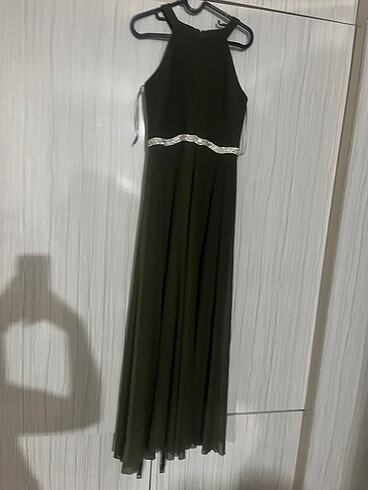 38 Beden haki Renk Haki yeşili abiye