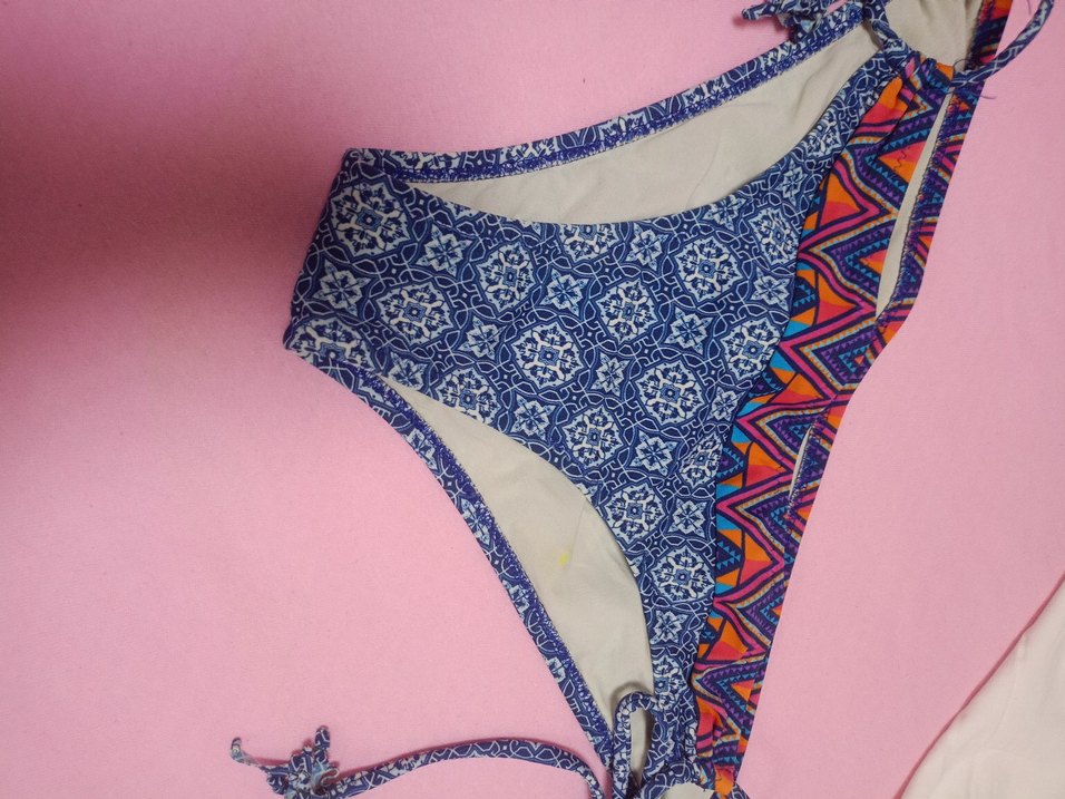 Bohem Çok Renkli Püsküllü Bikini Altı - Görsel 2