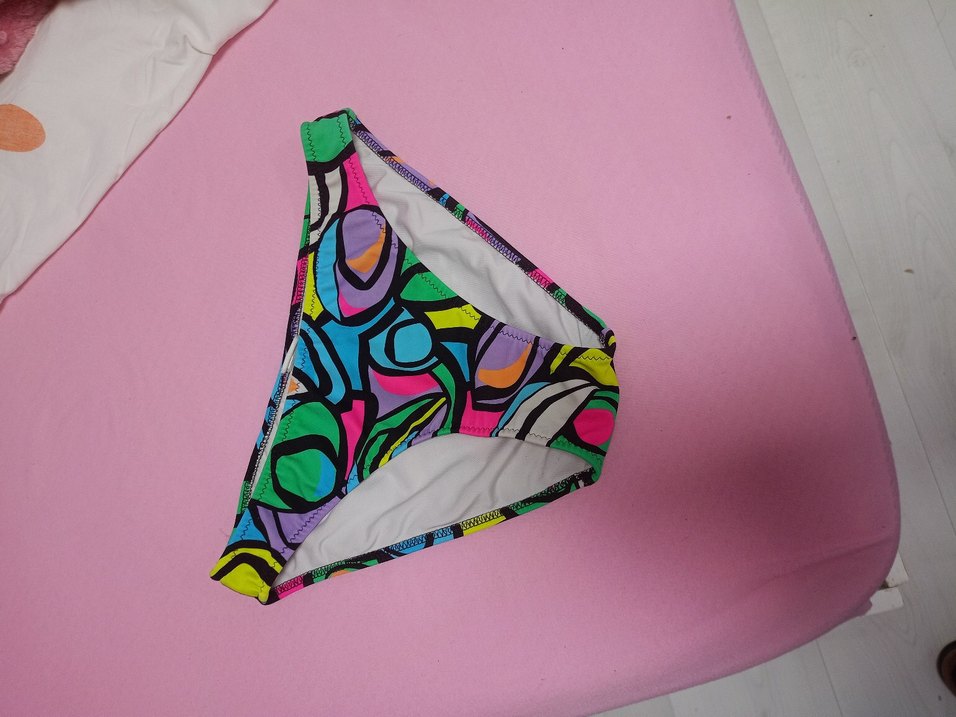 Renkli Tie-Dye Desenli Bikini Altı - Görsel 2