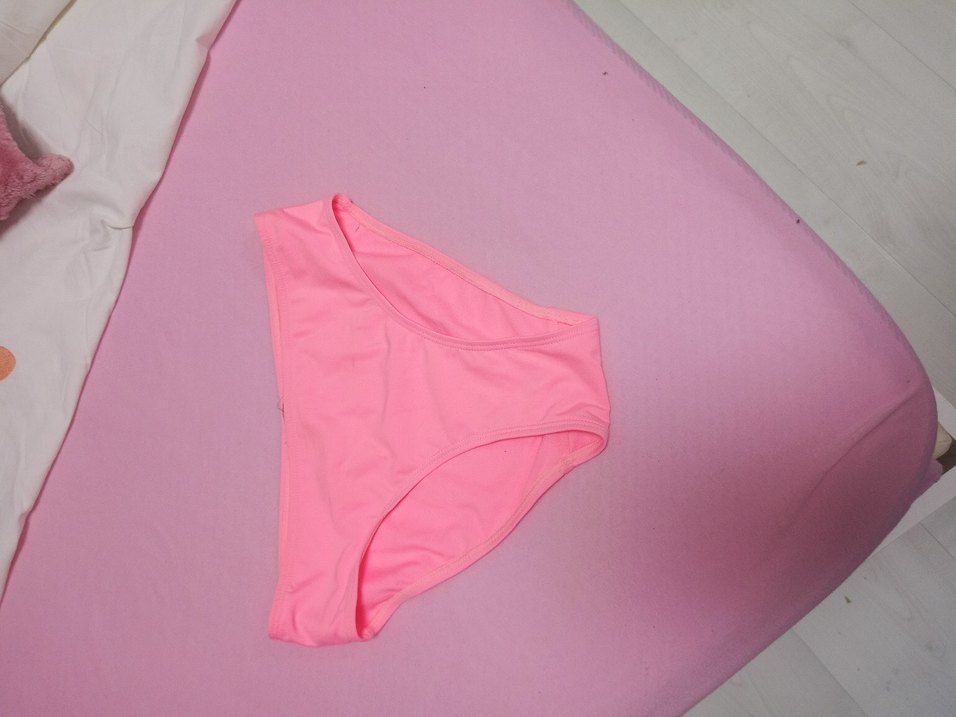 Pembe Bikini Altı - Görsel 2