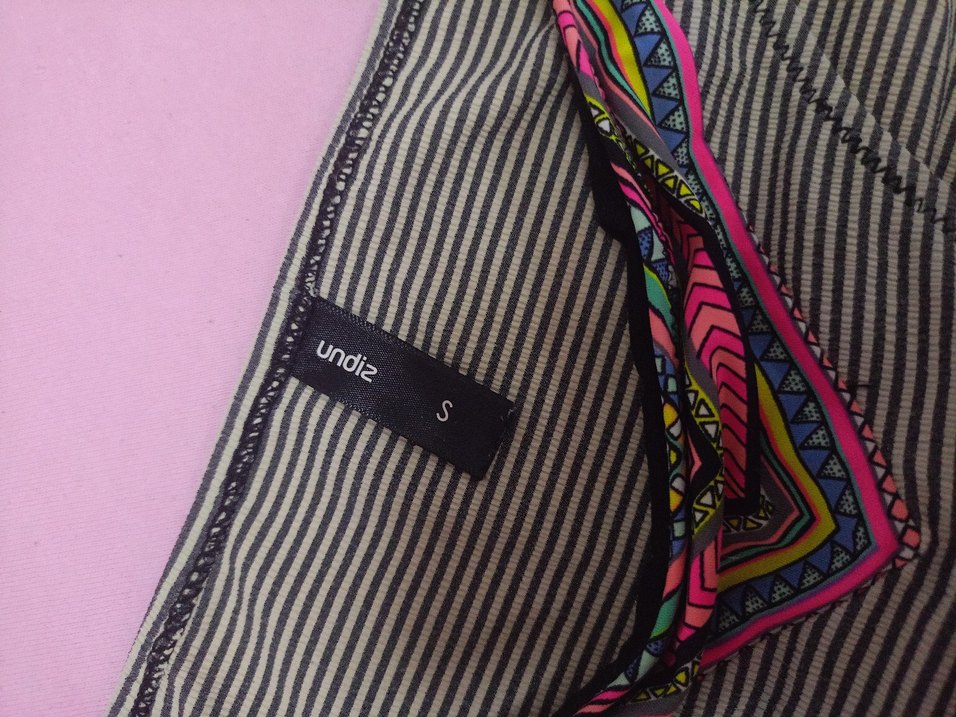 Nakışlı Renkli Kadın Bikini Altı - Görsel 3