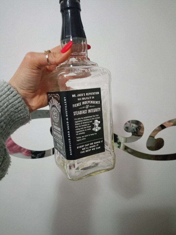 Jack Daniel's Tennessee Whiskey Siyah Şişe - Görsel 4