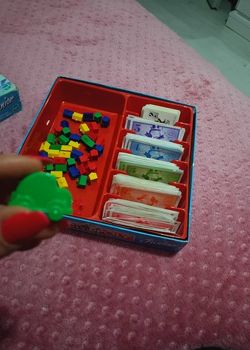 Monopoly Junior Çocuklar İçin Masa Oyunu - Görsel 3