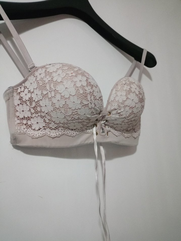 Dantel Detaylı dolgulu sütyen - Görsel 4