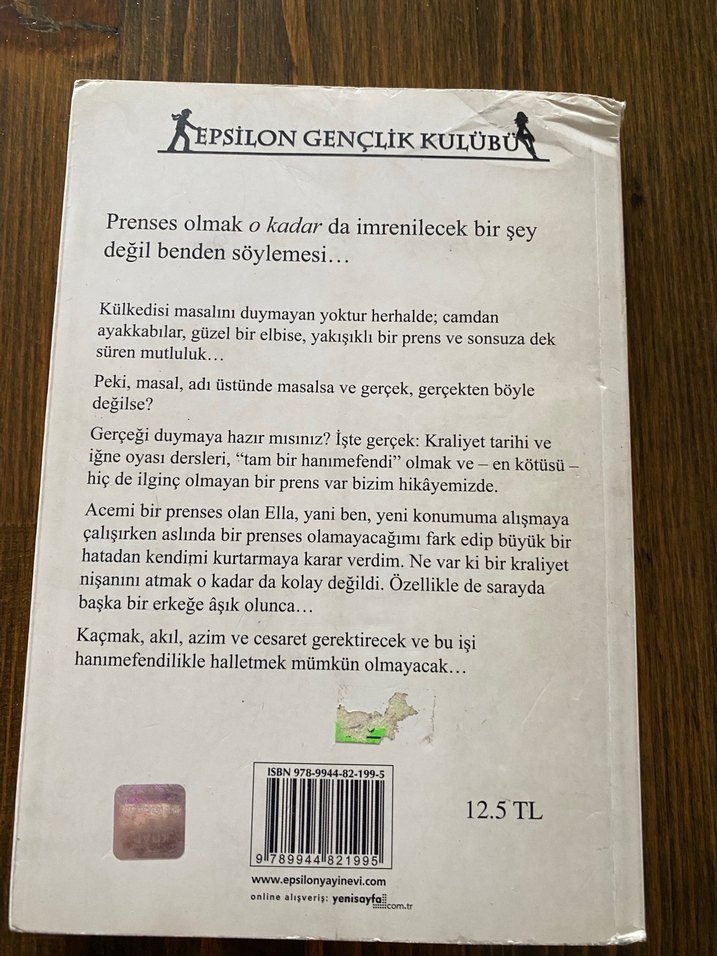 Bana Prenses Deme! - Margaret Peterson Haddix - Görsel 2